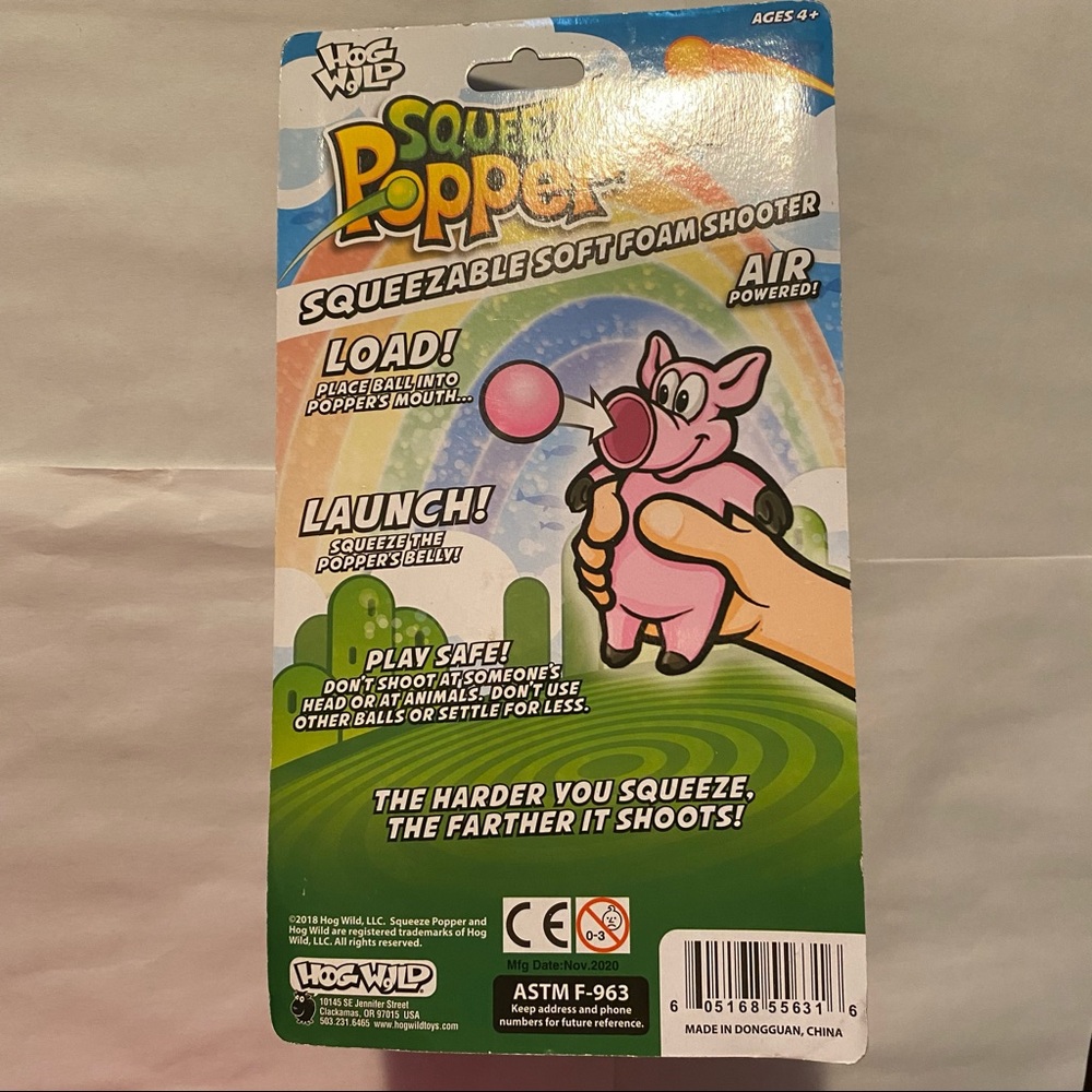 Hog Wild Squeeze Popper Narwhal Action Figure + 4 Soft Balls - Picture 2 of 2